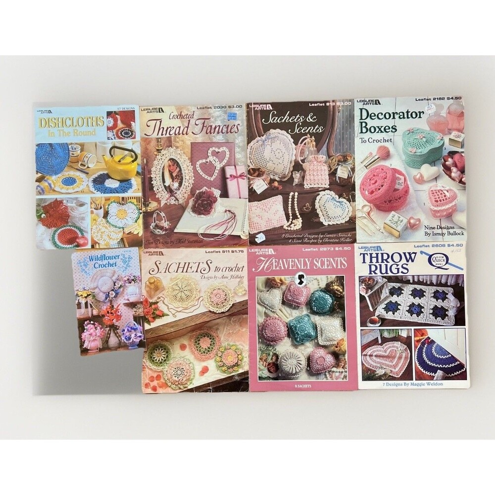lot 7 VTG Leisure Art crochet leaflets rugs, dish cloths, frames boxes